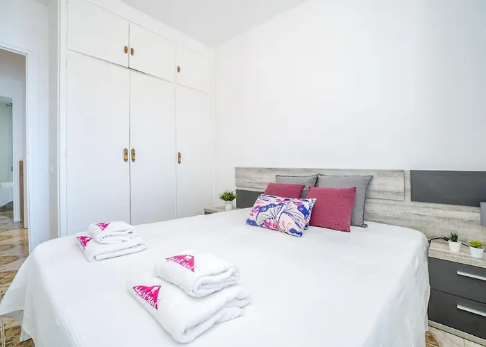 Basic Comfort Port Emporda 0195 דירה אמפוריבראבה