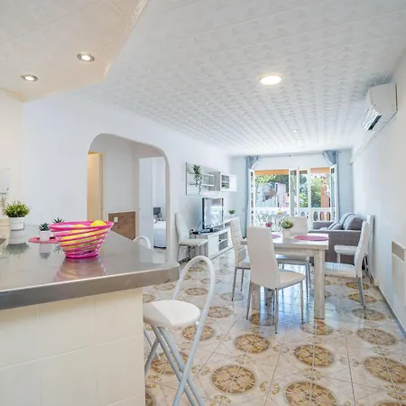 Basic Comfort Port Emporda 0195 公寓 *
